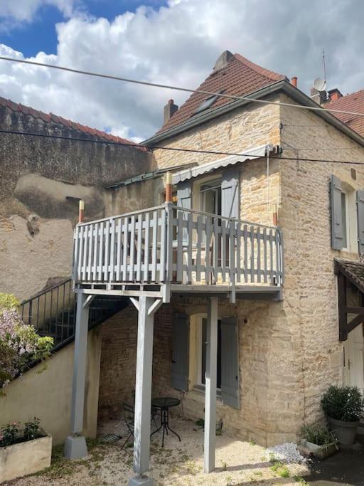 Agreable Gite Au Coeur Du Centre Ville 4 Personnes Chagny  Esterno foto